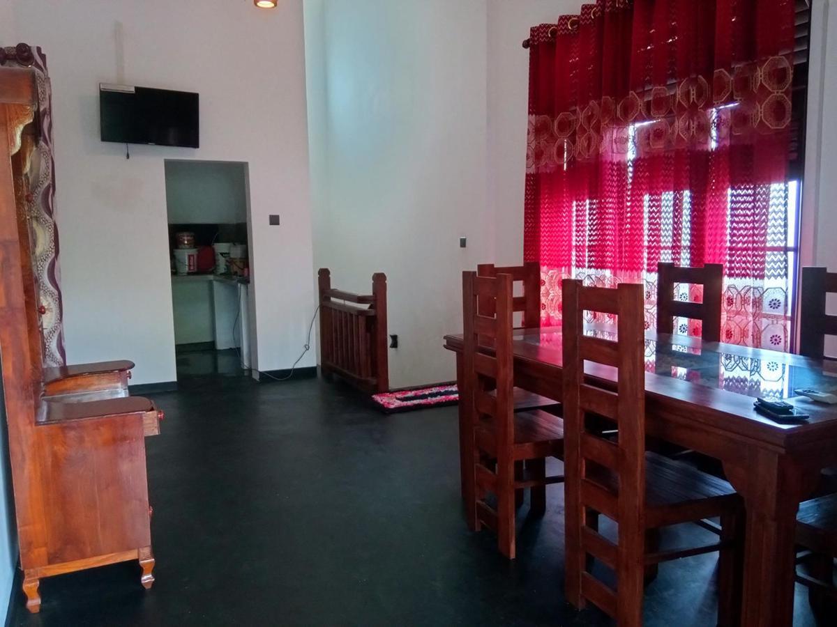 Muru'S Place Диквела Екстериор снимка