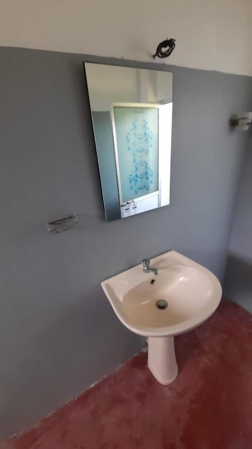 Muru'S Place Диквела Екстериор снимка